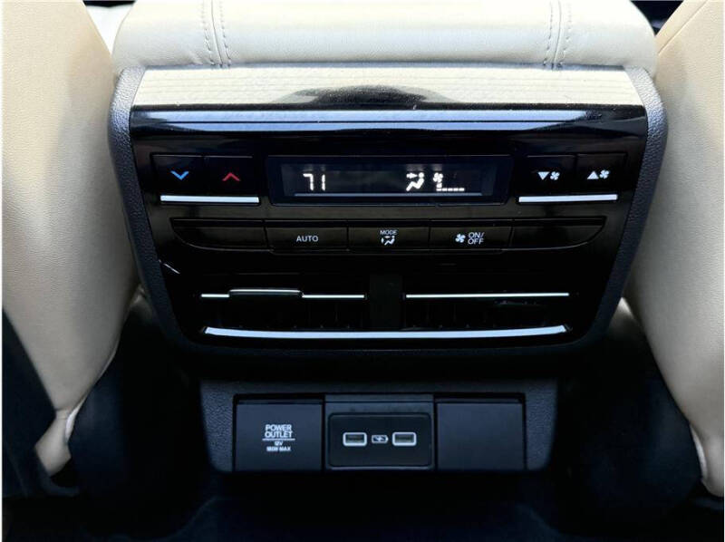 2022 Acura MDX w/Tech