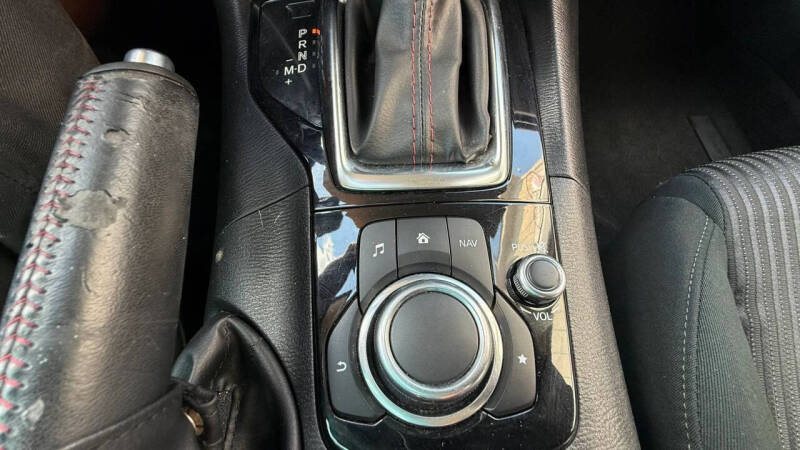 2015 Mazda MAZDA3 i Touring