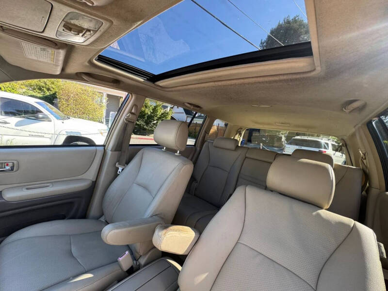 2004 Toyota Highlander