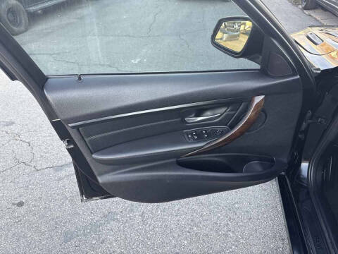 2015 BMW 3 Series 328i