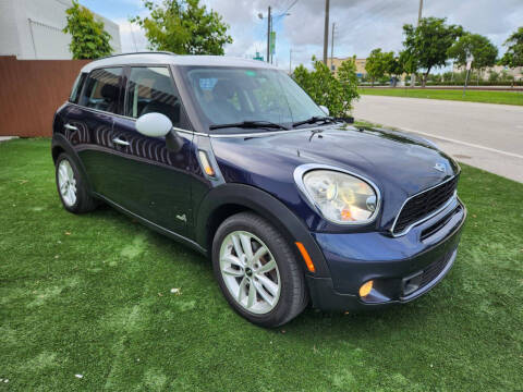 2011 MINI Cooper Countryman for sale at UNITED AUTO BROKERS in Hollywood FL