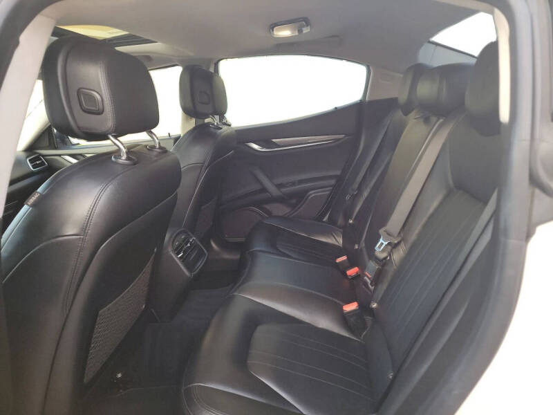 2017 Maserati Ghibli