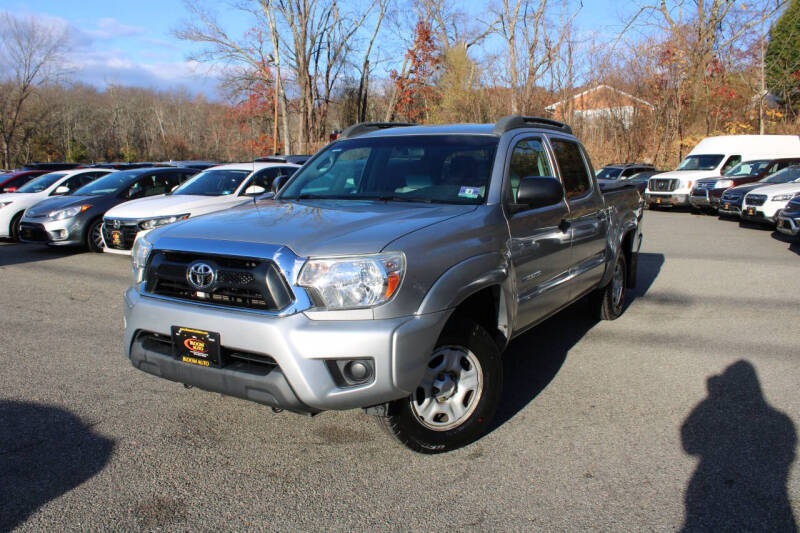 2015 Toyota Tacoma Base's photo