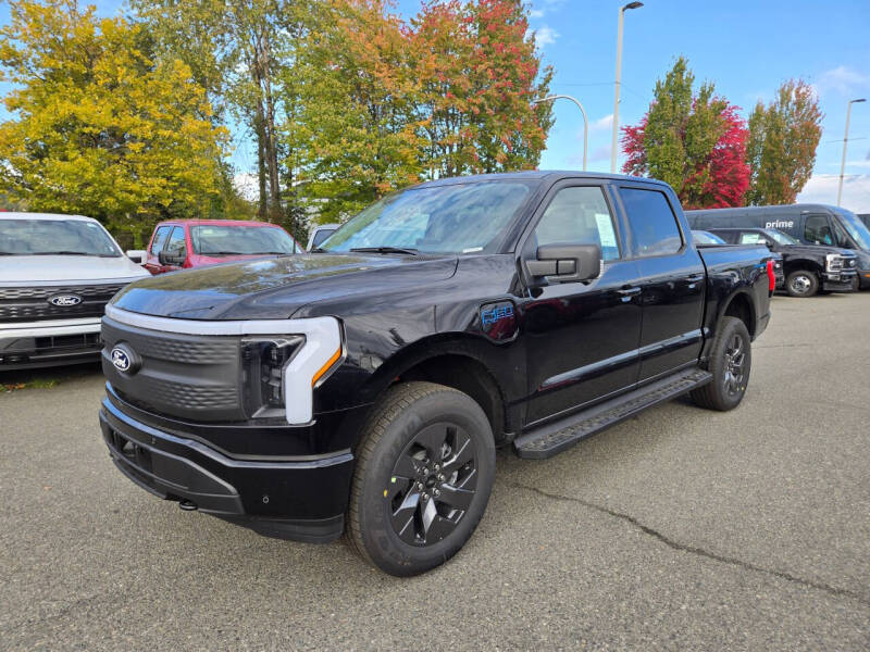 2025 Ford F-150 Lightning Flash