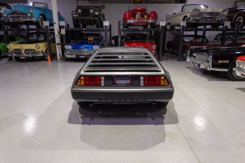 1981 DeLorean DMC-12