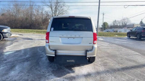 2013 Dodge Grand Caravan SE