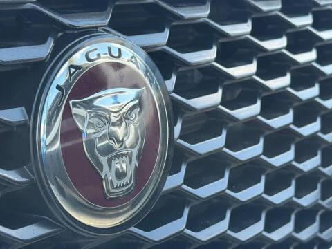 2018 Jaguar E-PACE P250 SE