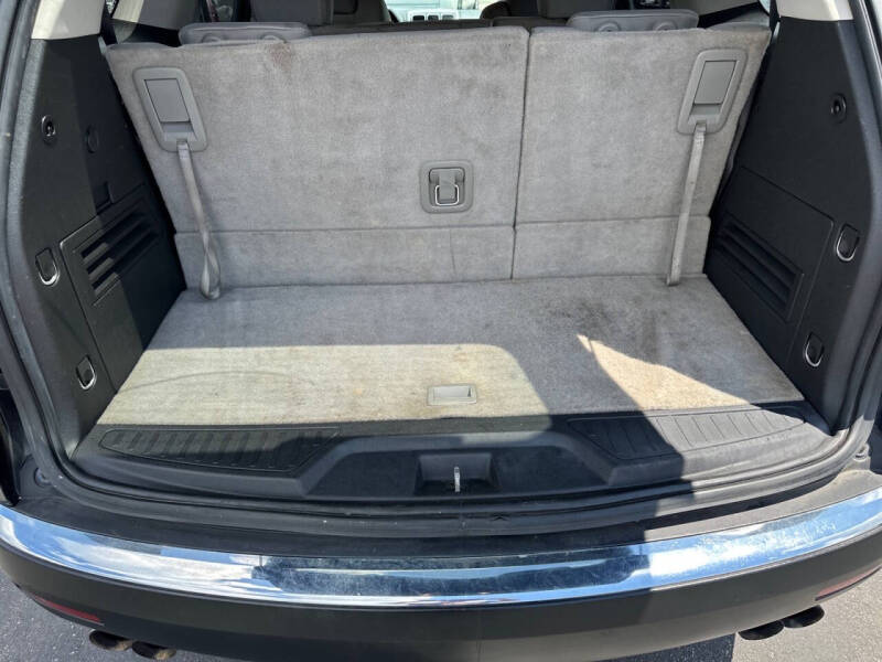 2011 GMC Acadia SL