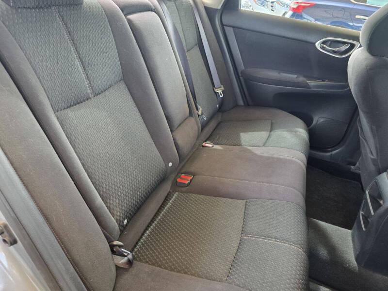 2013 Nissan Sentra SR