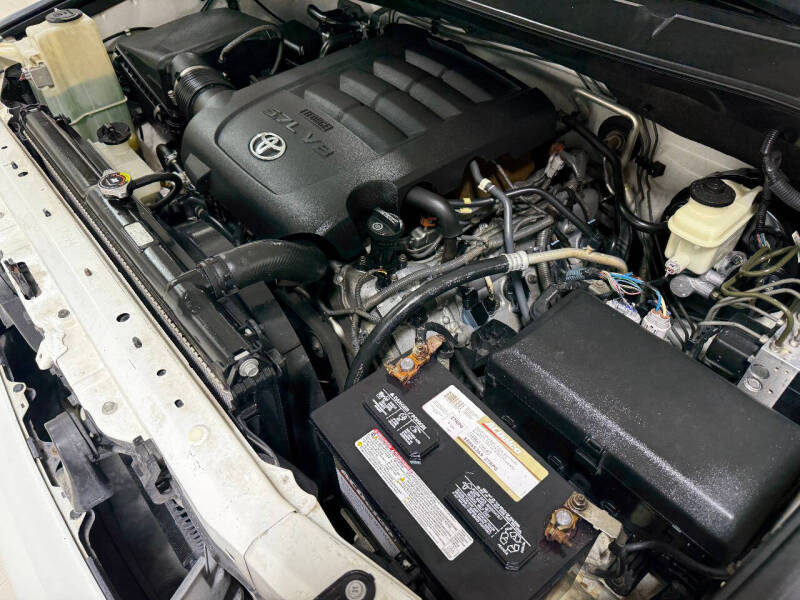 2011 Toyota Sequoia Platinum