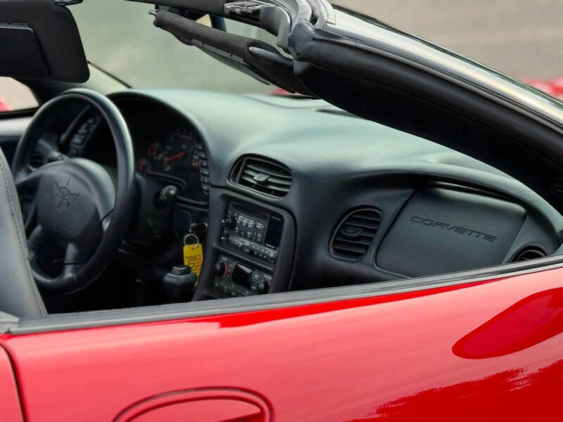 2003 Chevrolet Corvette