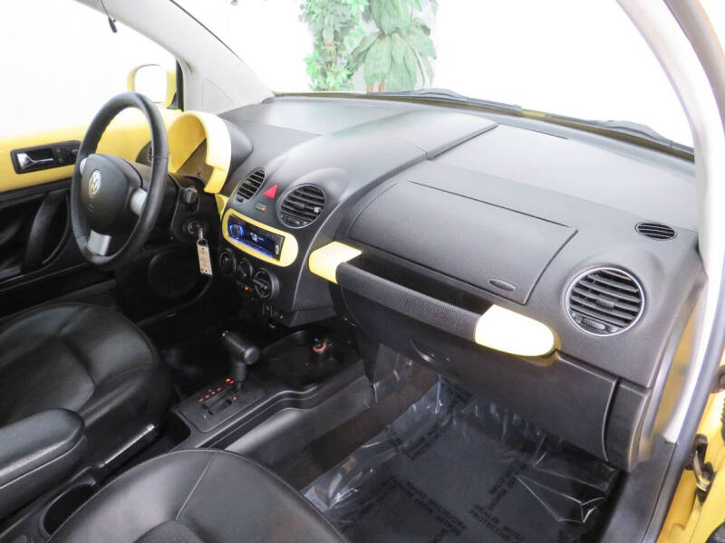 2009 Volkswagen New Beetle