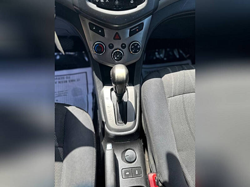 2016 Chevrolet Sonic LT Auto