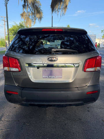 2011 Kia Sorento EX