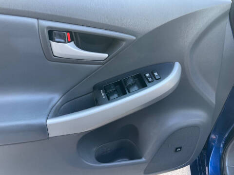 2011 Toyota Prius Five