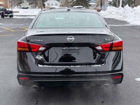 2023 Nissan Altima 2.5 SV