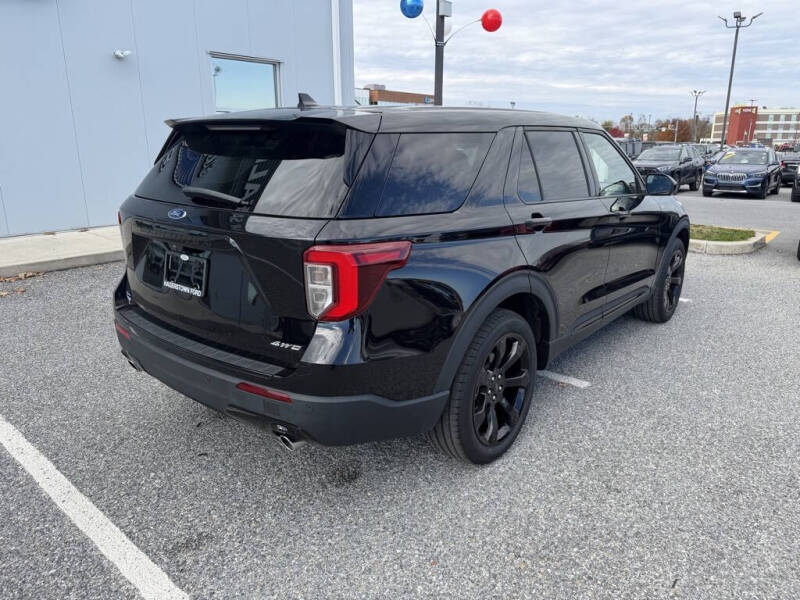 2022 Ford Explorer ST-Line
