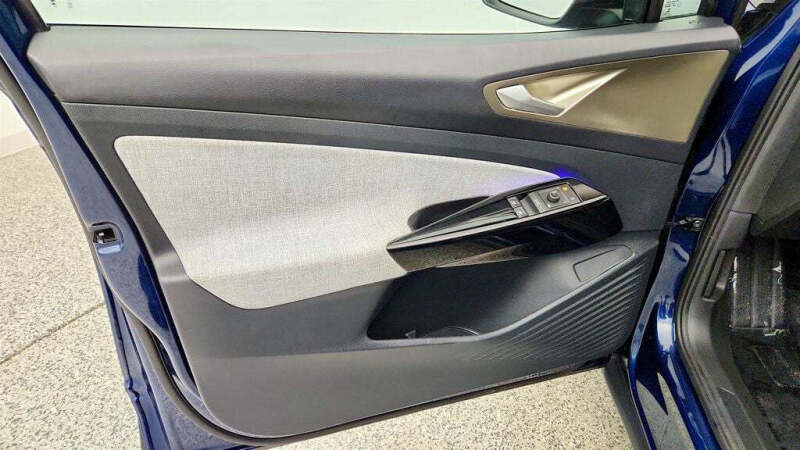 2023 Volkswagen ID.4 Standard