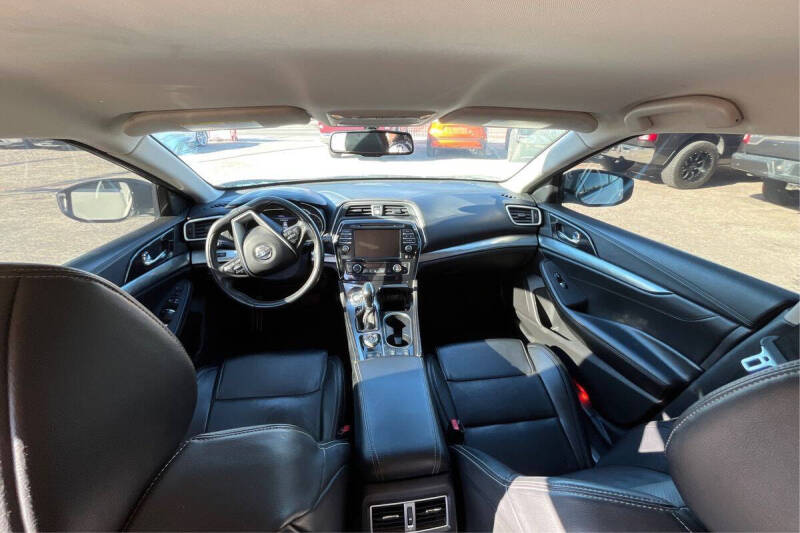 2019 Nissan Maxima 3.5 SV