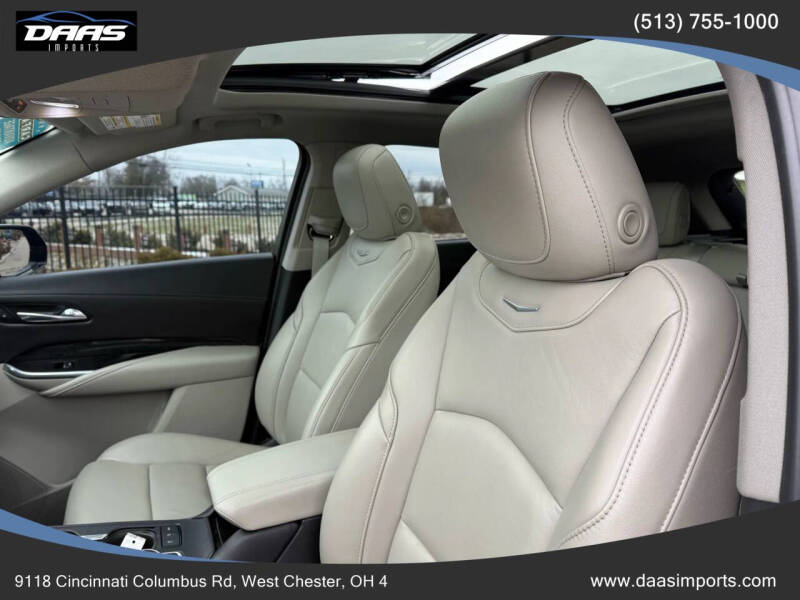 2020 Cadillac XT4 Premium Luxury