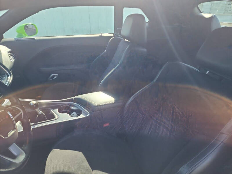 2017 Dodge Challenger R/T Plus