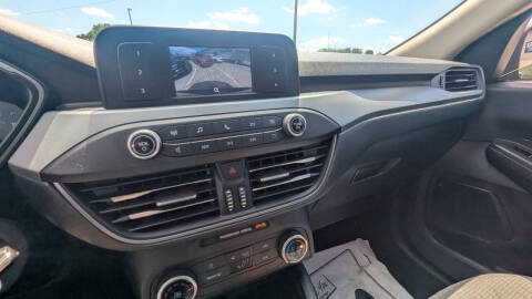 2020 Ford Escape S