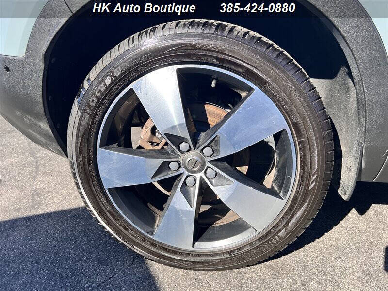 2019 Volvo XC40 T5 Momentum