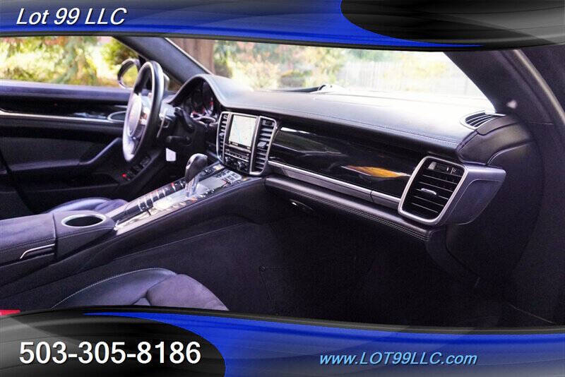 2013 Porsche Panamera GTS