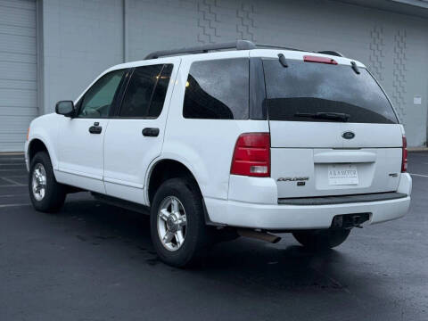 2005 Ford Explorer XLT