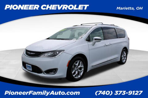 2020 Chrysler Pacifica for sale at Pioneer Family Preowned Autos of WILLIAMSTOWN in Williamstown WV