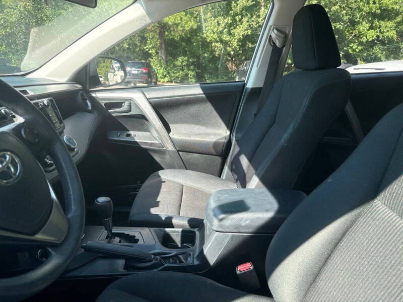 2016 Toyota RAV4 LE