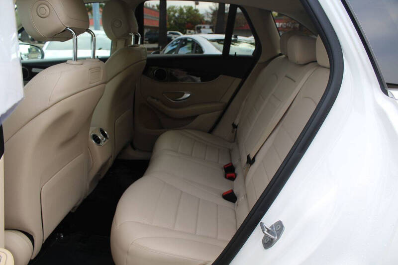 2019 Mercedes-Benz GLC GLC 300