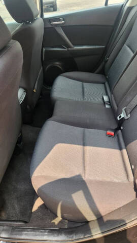 2011 Mazda MAZDA3 i Touring