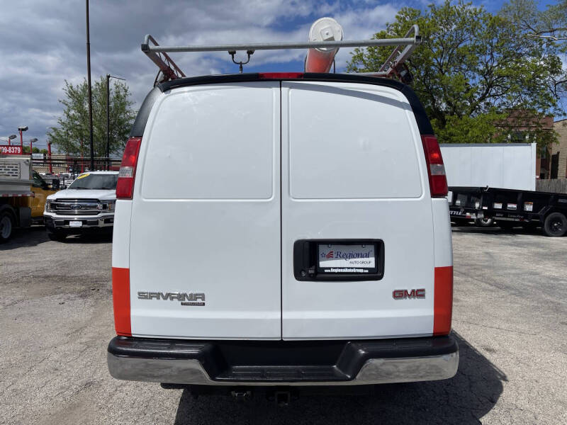 2016 GMC Savana 3500