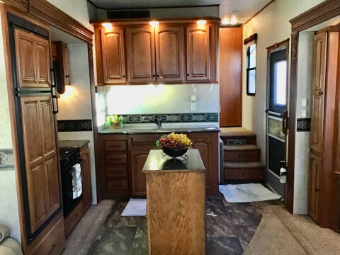 2012 Heartland Big Horn 3250TS