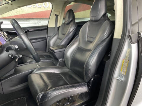 2016 Tesla Model X P90D