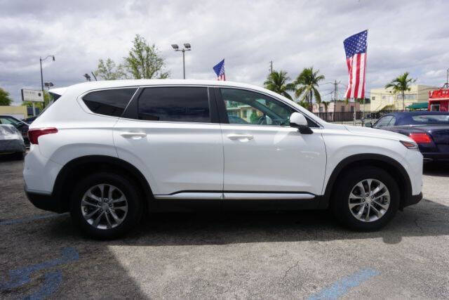 2019 Hyundai Santa Fe SE 2.4L