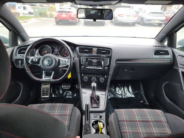 2015 Volkswagen Golf GTI