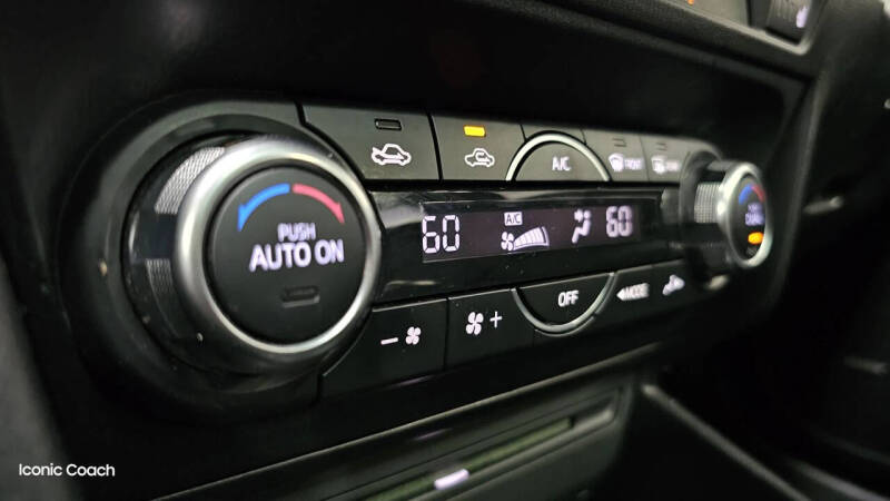 2015 Mazda MAZDA3 s Grand Touring