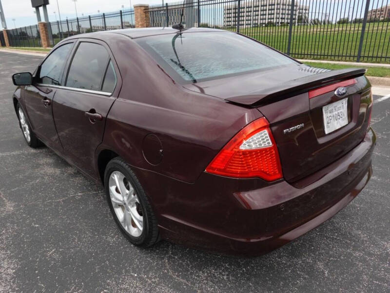 2012 Ford Fusion SE