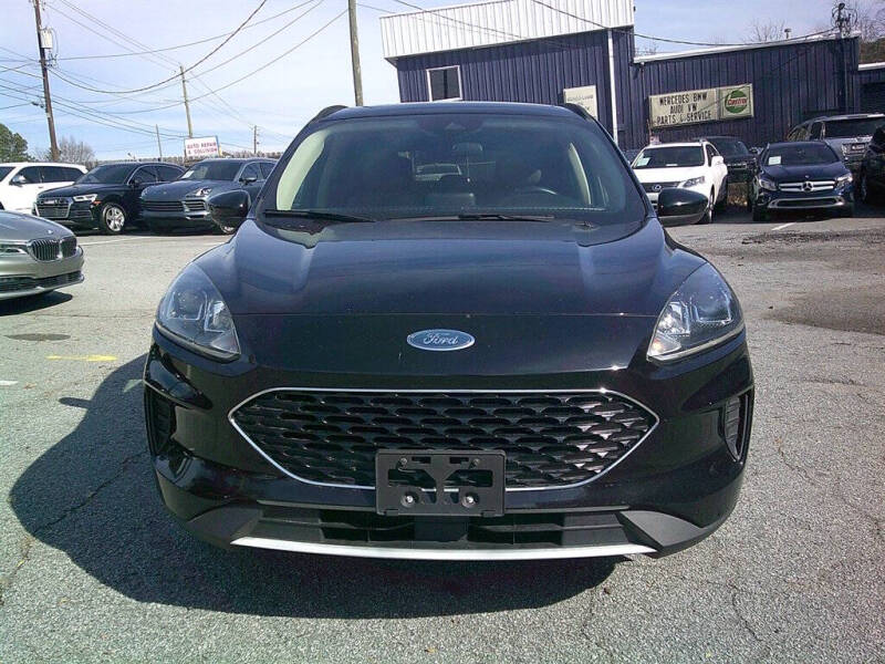 2020 Ford Escape SE
