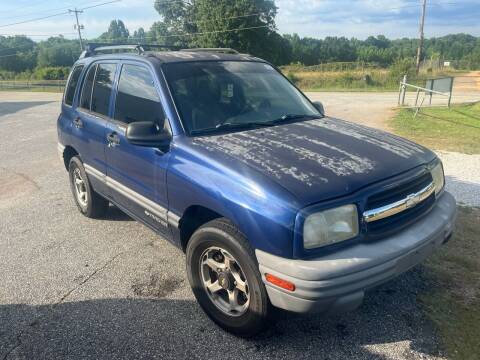 2000 Chevrolet Tracker for sale at UpCountry Motors in Taylors SC