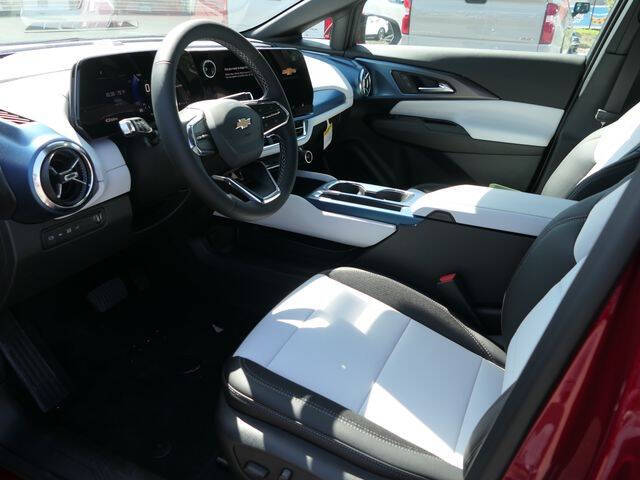 2026 Chevrolet Equinox EV LT 2