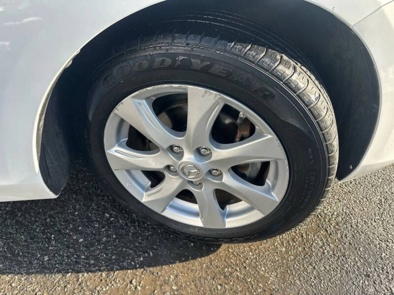 2011 Mazda MAZDA3 i Touring