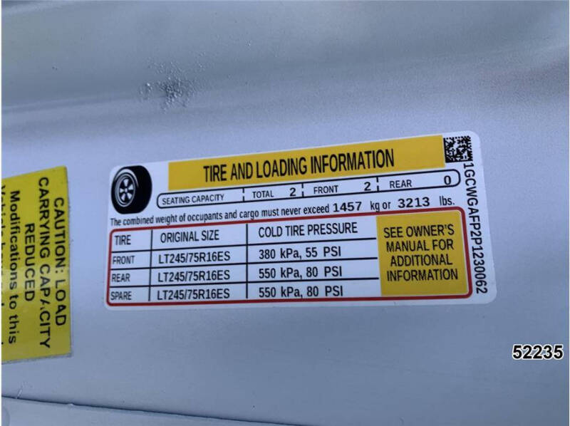 2023 Chevrolet Express 2500