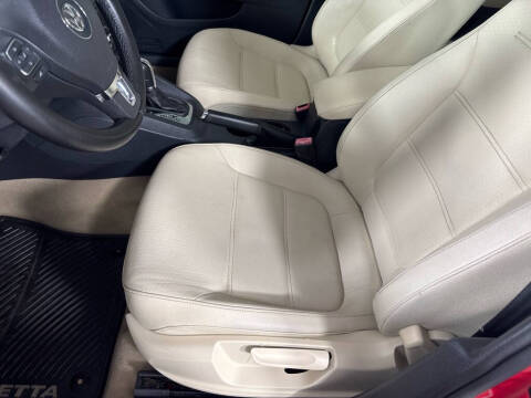 2012 Volkswagen Jetta