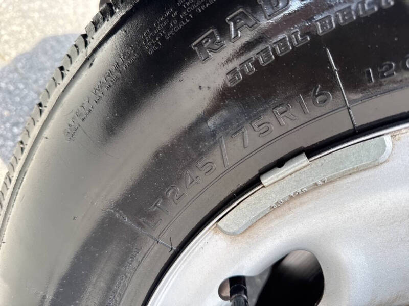 2023 Chevrolet Express 2500