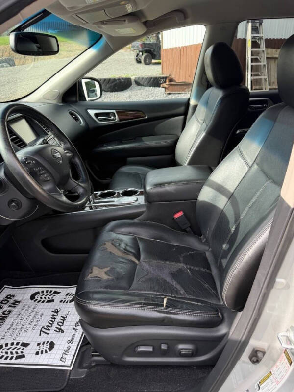 2014 Nissan Pathfinder Platinum