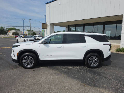 2025 Chevrolet Traverse LT