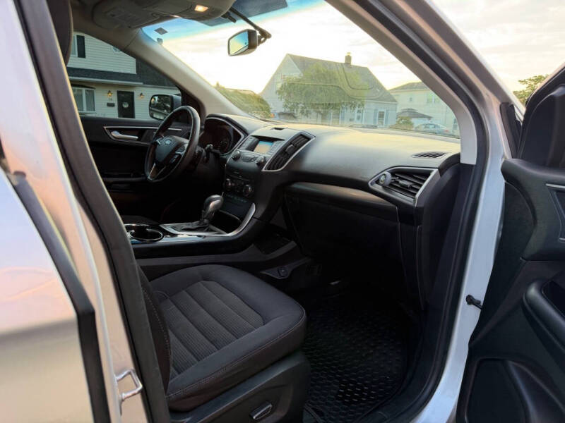 2017 Ford Edge SEL